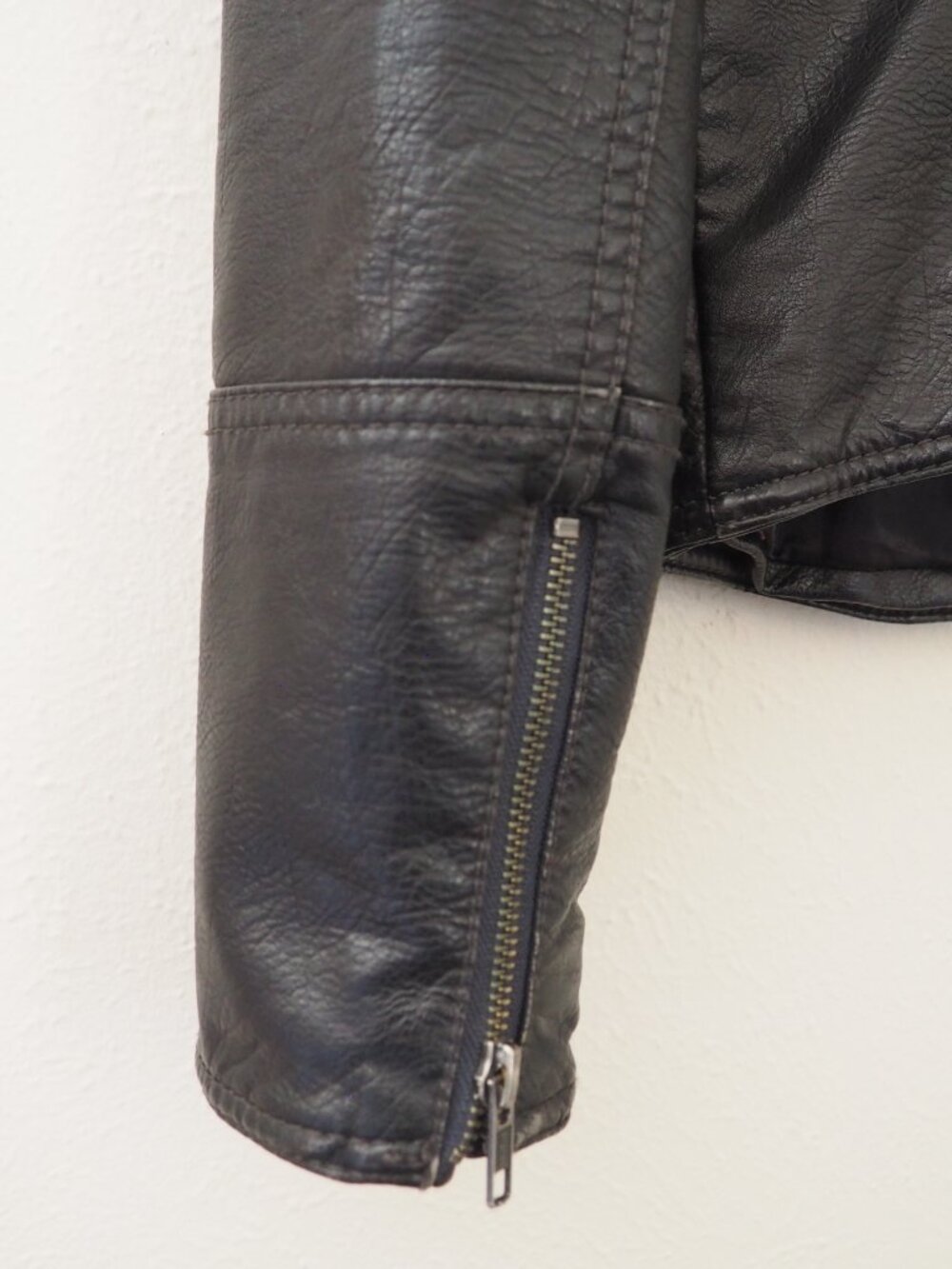 We The Free People Black Vegan Leather Monroe Moto Jacket sz M - Picture 10 of 10